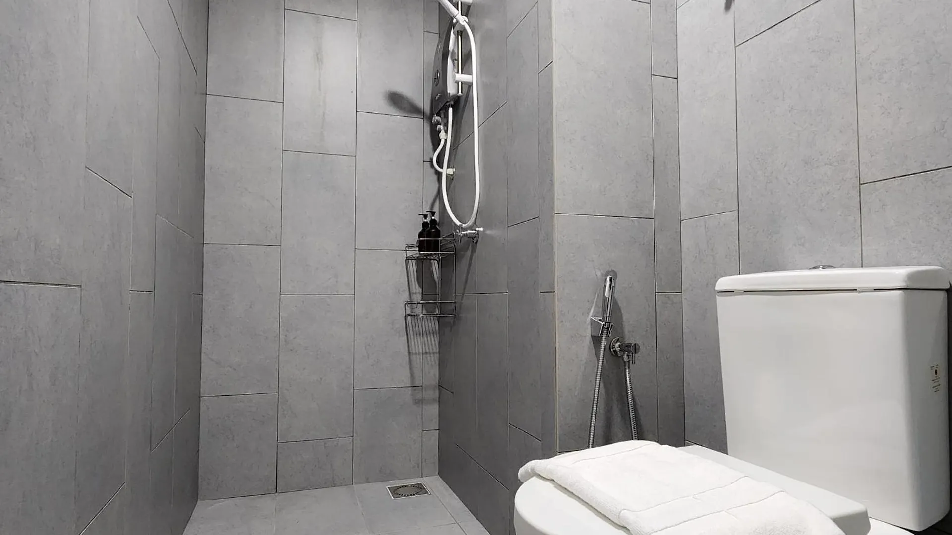 Apartment Family Suite M Vertica Sunway Velocity Ikea Kl Mrt Kuala Lumpur